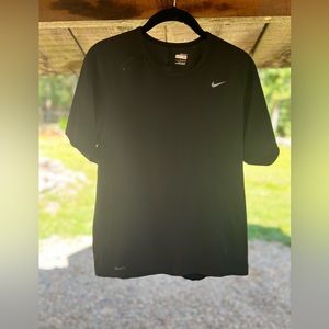 Nike black t-shirt size M